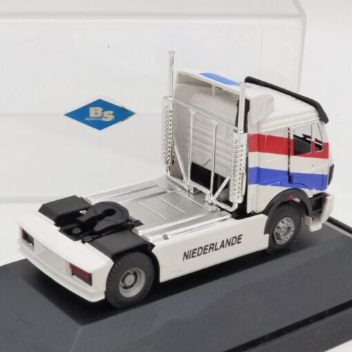 B&S 1:87 Mercedes SK Zugmaschine Niederlande, in PC Box EX1753 – Bild 3