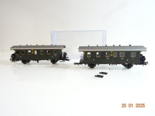 Brawa H0 Personenwagen 2 tlg. 3. u. 2./3.Kl. der DRG in EVP PR5398 – Bild 3