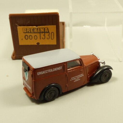 Brekina 1:87 1330 DKW F7 Kastenwagen DKW Ersatzteildienst braun in OVP EX5324 – Bild 3