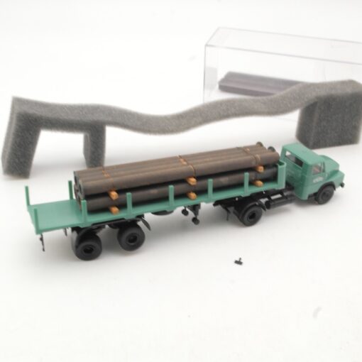 Brekina 1:87 82603 Henschel HS 16 Sattelzug mit Ladung Schwarz-Bau in OVP RR854 – Bild 3