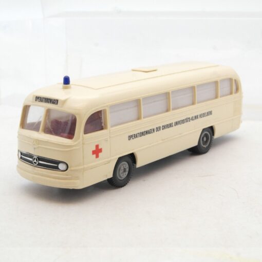 Brekina 1:87 MB O 321 Operationswagen Klinik Heidelberg in EVP RG401