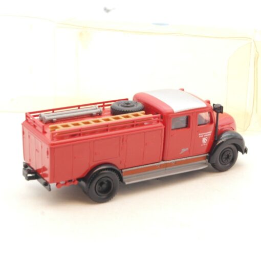 Brekina 1:87 Magirus Metz Berufsfeuerwehr Stadt Nürnberg in EVP RF9990 – Bild 3