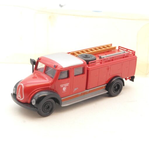Brekina 1:87 Magirus Metz Berufsfeuerwehr Stadt Nürnberg in EVP RF9990