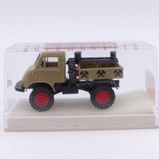 Brekina 1:87 Nr.: 39054 Unimog 402 Kurzpritsche Kohlenhändler, in OVP EB7208 – Bild 4