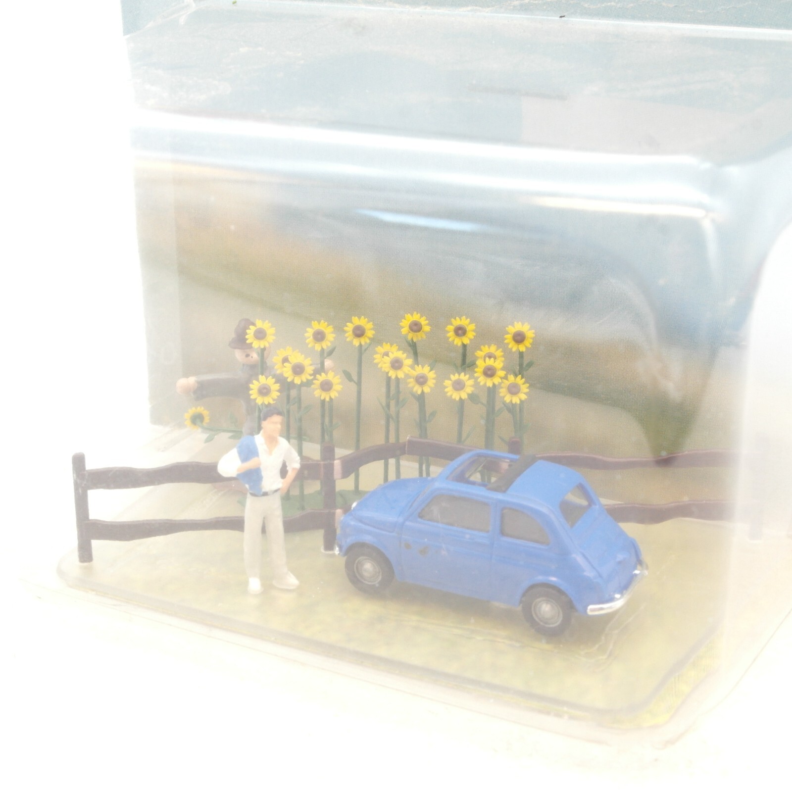 Busch H0 7693 Mini Szene PKW Vogelscheuche Zaun und Mann in OVP RG1174 – Bild 3