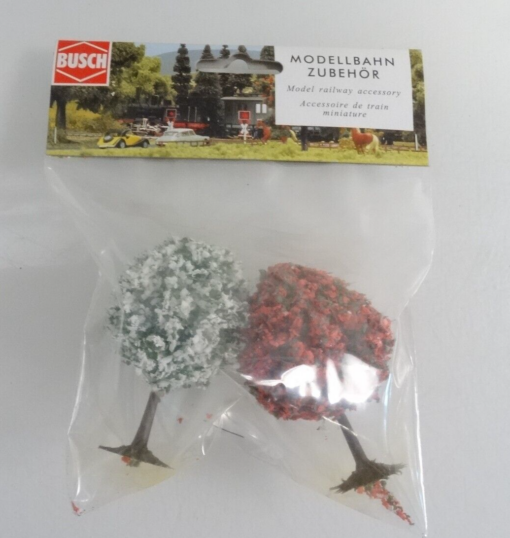 Busch H0/TT 6252 Zubehör Bäume 2 Stück neuwertig in OVP QR4995
