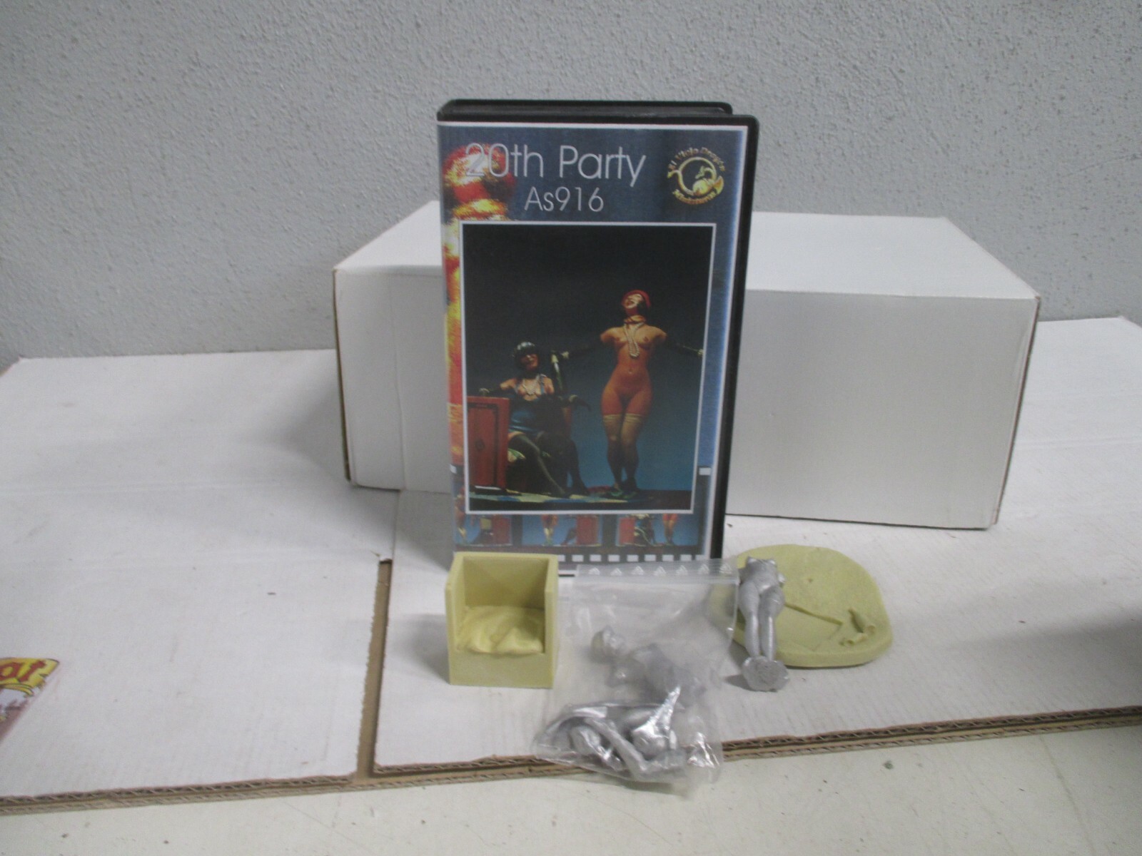 El Viejo Dragon 1:43 As916 20th Party m.OVP WZ6974