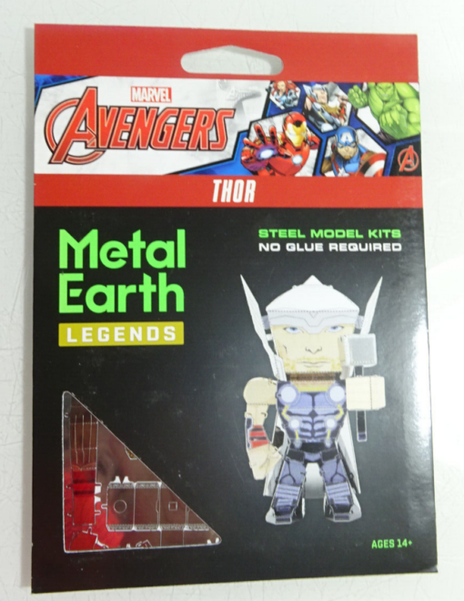 Fascinations Metall Earth Legends Bausatz 3 D Figur Thor in OVP AR8184