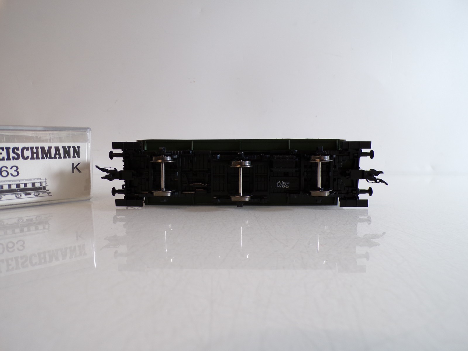 Fleischmann H0 5063 K Personenwagen 2. Kl. der DB in OVP BH1651 – Bild 4