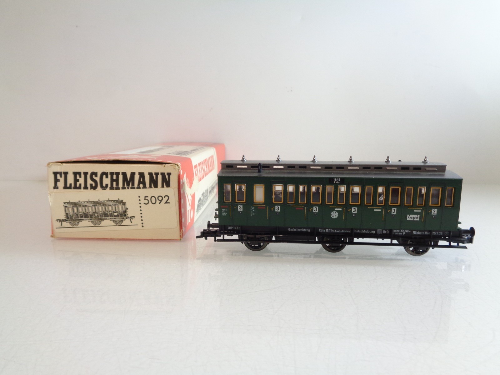 Fleischmann H0 5092 Abteilwagen 3. Kl. der DRG in OVP BH834
