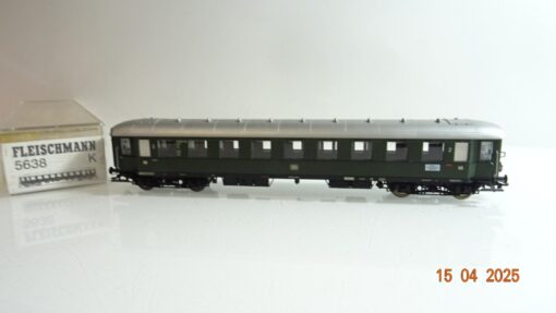 Fleischmann H0 5638 K Personenwagen 2.Kl. mit Schlußlaternen d. DB in OVP PR7153
