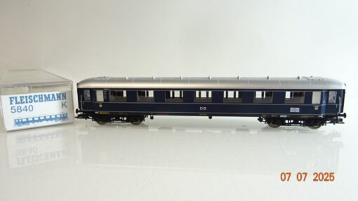 Fleischmann H0 5840 K Personenwagen 2. Kl. der DB in OVP PR8986
