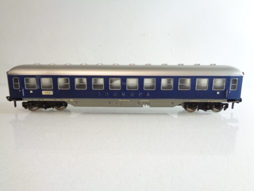 Fleischmann H0 Personenwagen TOUROPA der DB mit Licht BH606 o.