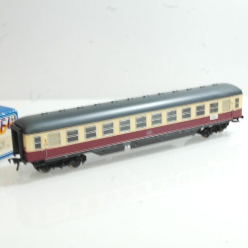 Fleischmann H0 Schnellzugwagen 1. Klasse Basel der DB in EVP RG1767