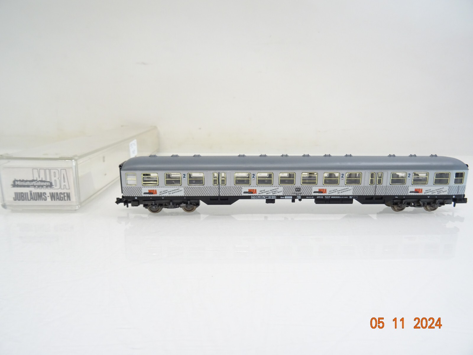 Fleischmann N 8614 Personenwagen 2. Kl. Jubiläumswagen der DB in OVP PR3679