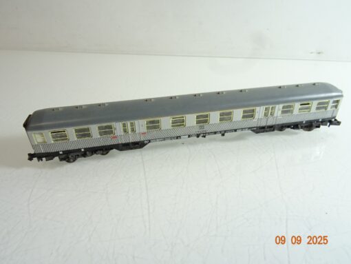 Fleischmann N Silberling 1./2. Klasse Köln der DB PR3420 o. – Bild 3