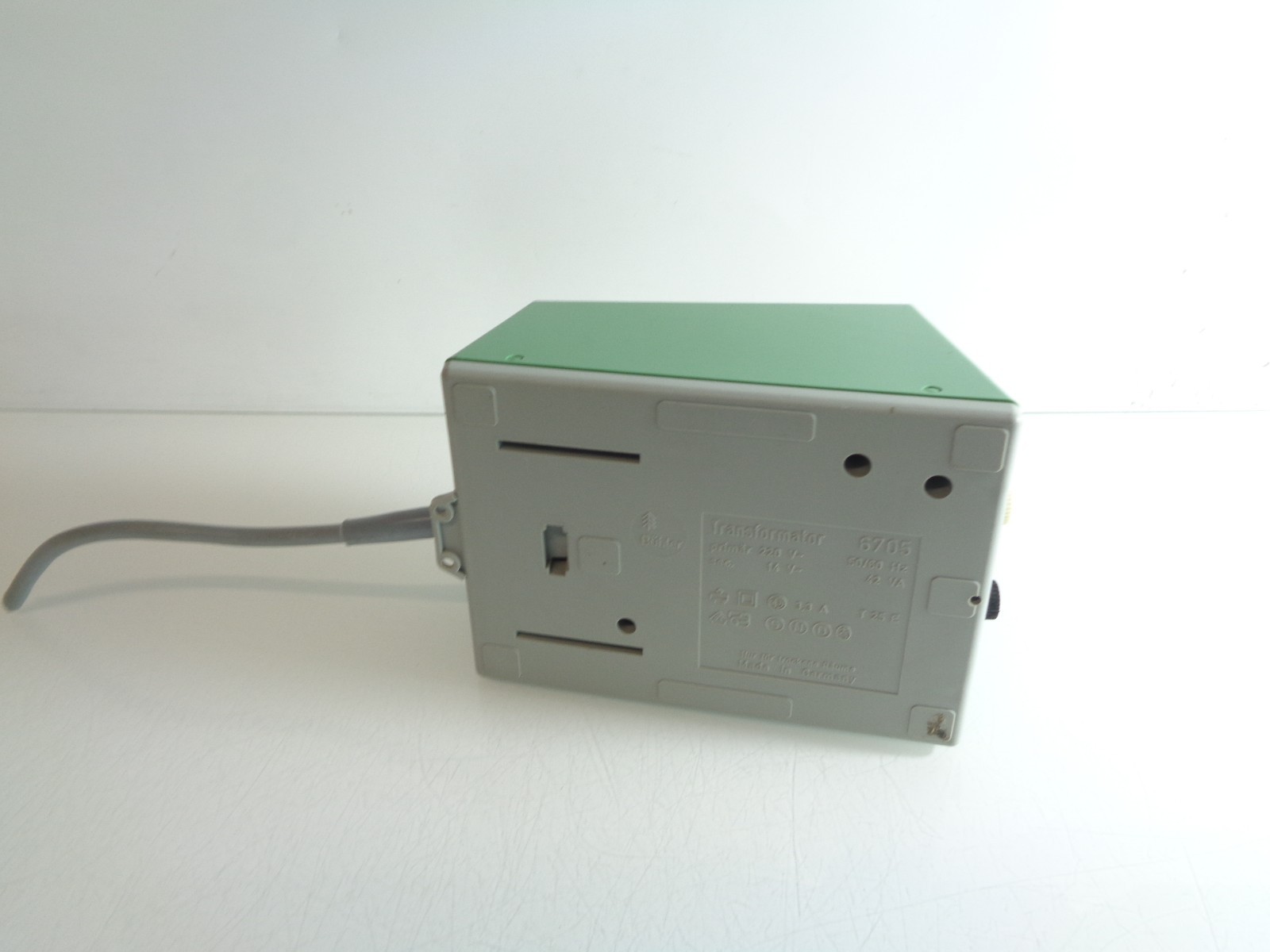 Fleischmann Transformator 6705 220 Volt / 14 Volt 42 VA siehe Foto PK1994 – Bild 4