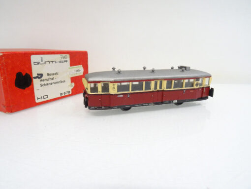 Günther H0 678 Fertigmodell Henschel Schienenomnibus in OVP LE2533