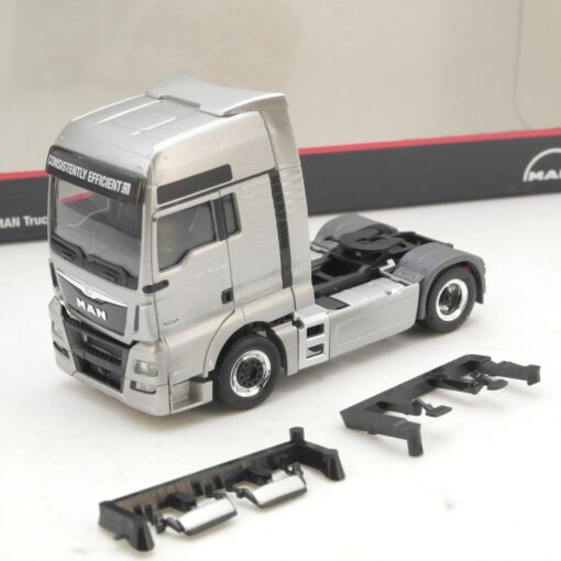 Herpa 1:87 MAN Zugmaschine Truck & Bus AG neuwertig in OVP QR1307