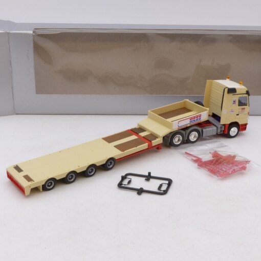 Herpa 1:87 SoMo.: MB Actros Rungen-Sattelzug HESS - Rarität, in OVP EB8547 – Bild 3
