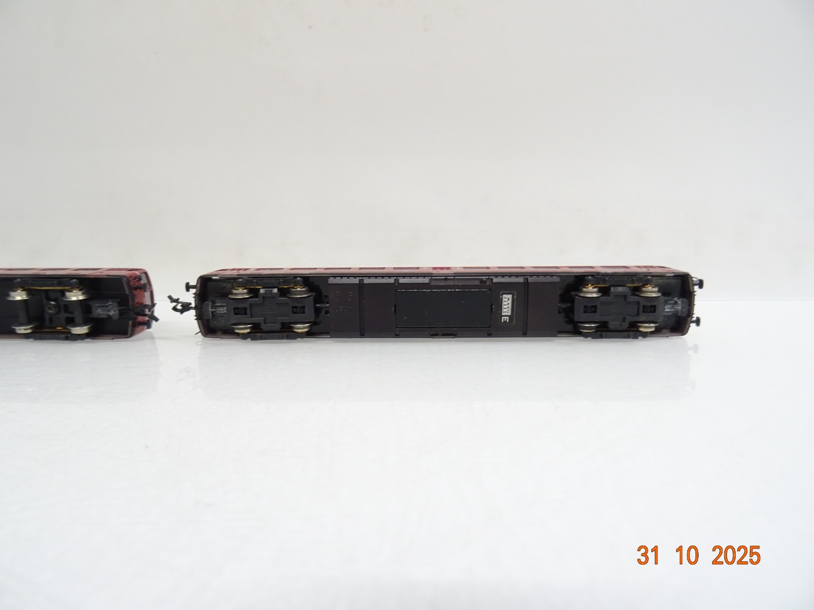 Kato N 1518 / 1517 Akku Triebwagen BR 515 + BR 815 der DB JL3986 o. – Bild 4