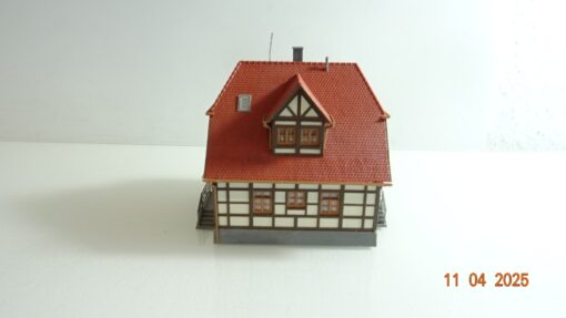 Kibri H0 345 ländliches Fachwerkhaus aus Anlagenrückbau siehe Foto CK7451 o. – Bild 3
