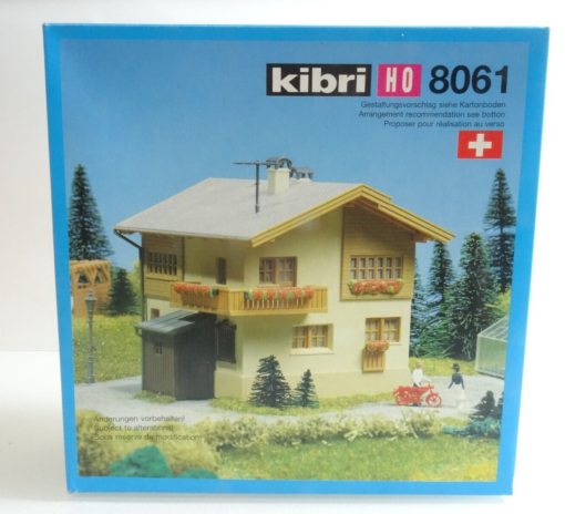 Kibri H0 8061 Bausatz Einfamilienhaus neuwertig in OVP QR4313