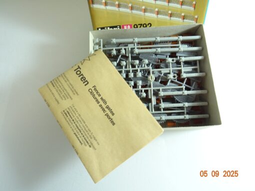 Kibri H0 Bausatz B-9792 Industriezäune mit Tor in OVP RR3293 – Bild 4