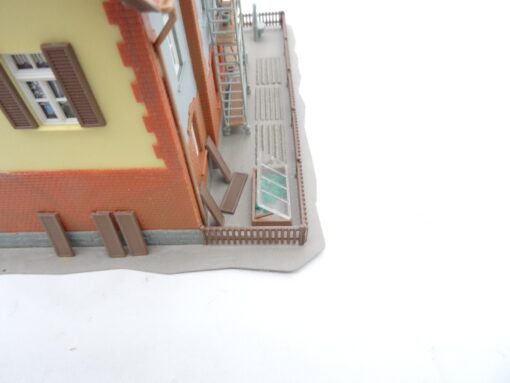Kibri H0 Haus mit Gerüst ca 17 x 13 cm aus Anlagerückbau, siehe Bilder RR594 o. – Bild 6