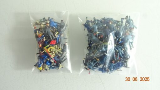 Konvolut H0 Figuren Bahnarbeiter Reisende teilw. Handbemalt siehe Foto CK9173 o.