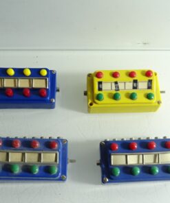 Konvolut Märklin H0 7072, 7210, 476/4 Stellpult 4Stück siehe Foto CK8793 o.
