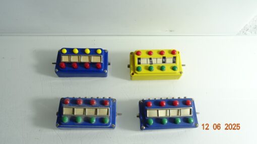 Konvolut Märklin H0 7072, 7210, 476/4 Stellpult 4Stück siehe Foto CK8793 o.