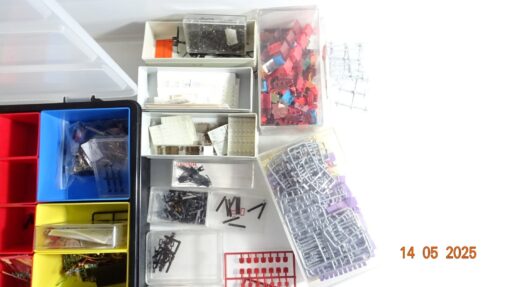 Konvolut Modellbau Kleinteile und Ersatzteile siehe Foto CK8186 o. – Bild 7