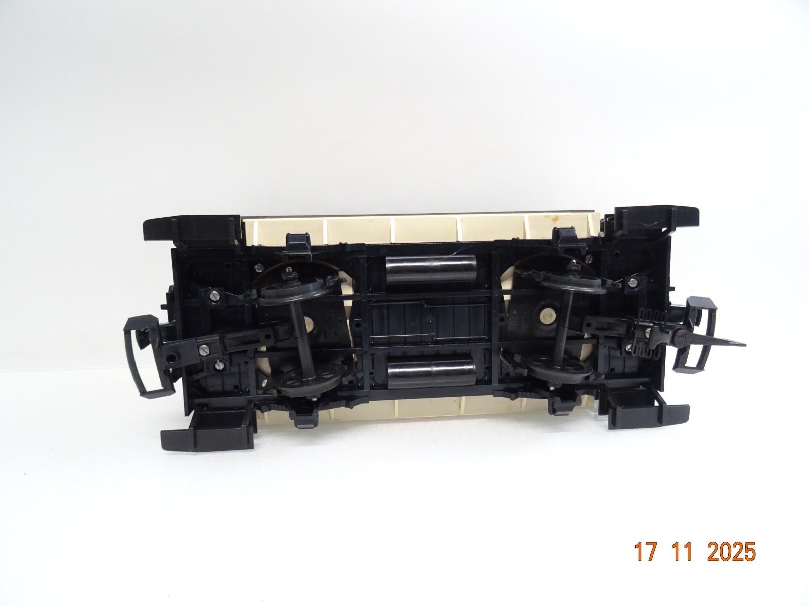 LGB Spur G 1982 Personenwagen Jubiläums-Express mit Beleuchtung in OVP JL4552 – Bild 4