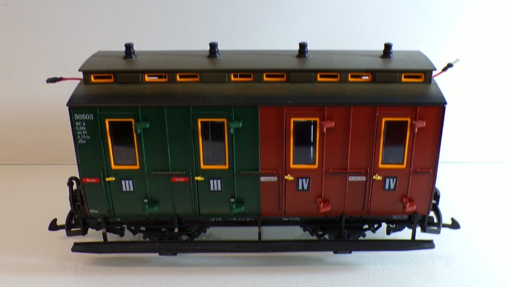 LGB Spur G 30503 Personenwagen Abteilwagen 3./4. Klasse siehe Foto in OVP PK2357