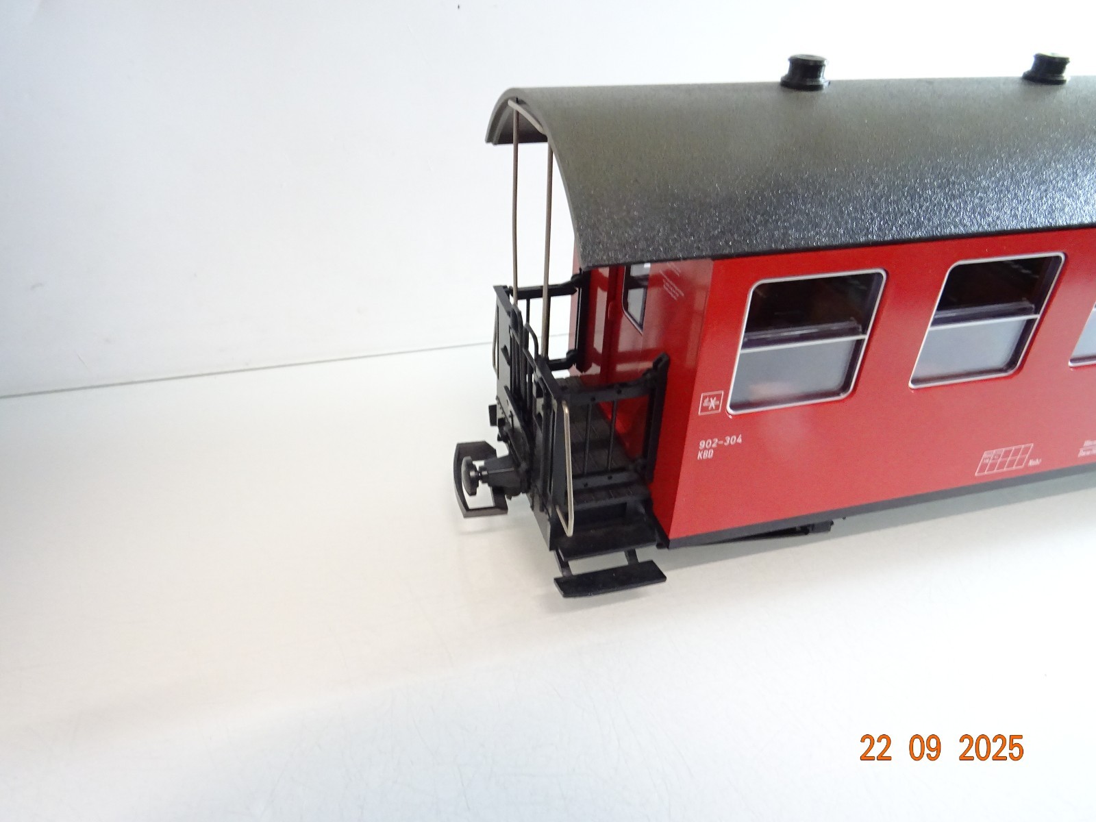 LGB Spur G 31710 Gepäckwagen 902 304 der HSB DR in EVP PK1040 – Bild 3