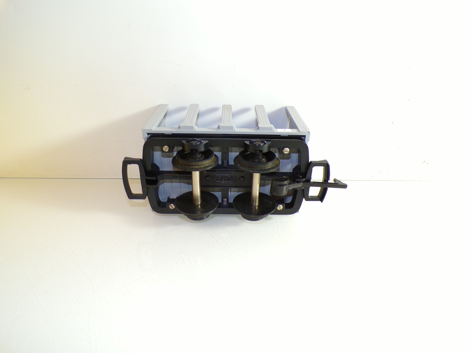 LGB Spur G 4045 Flachwagen mit 3 Fässern siehe Foto in OVP PK2271 – Bild 6