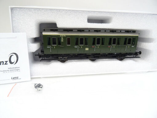 Lenz Spur 0 41161-01 Preuß. Abteilwagen B3 der DB neuwertig in OVP LB3853