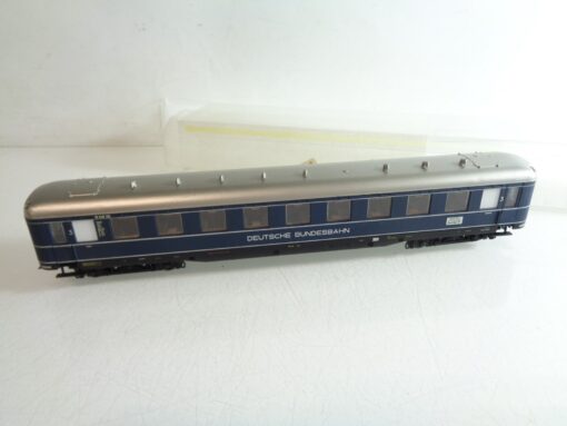 Liliput H0 Deutsche Bundesbahn Personenwagen 3. Klasse in EVP RR4244 – Bild 3