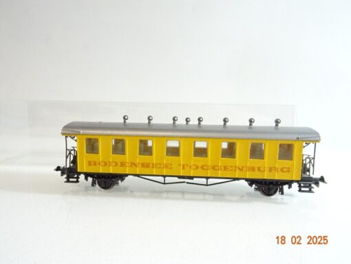 Liliput H0 Personenwagen gelb der Bodensee Toggenburg Bahn in EVP PR6092