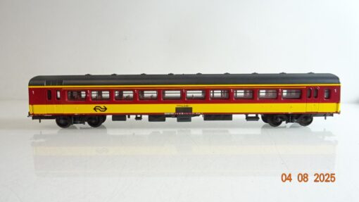 Lima H0 Personenwagen 1.Kl. der NS PR9403 o. – Bild 3