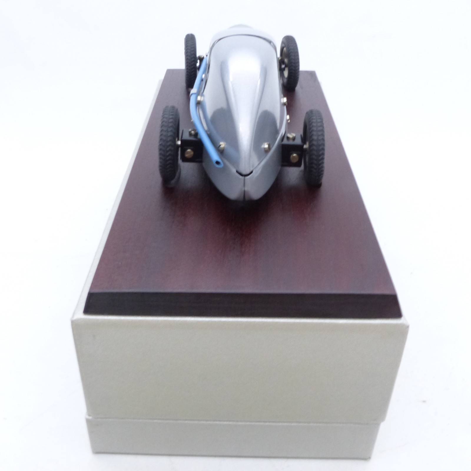 Märklin 1:16 1096 Mercedes-Benz W25 Rennwagen Silberpfeil in OVP EX8282 – Bild 5