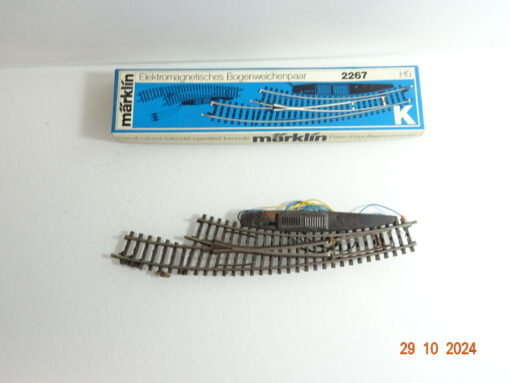 Märklin H0 2267 K-Gleis Elektromagnetische Bogenweiche in OVP CK3663