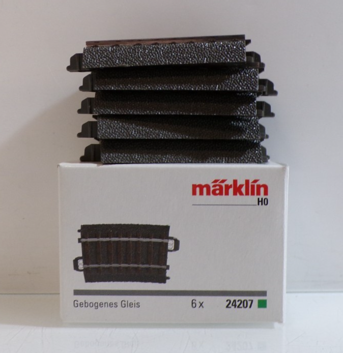 Märklin H0 24207 Gebogenes Gleis 5Stück siehe Foto in OVP PK2941