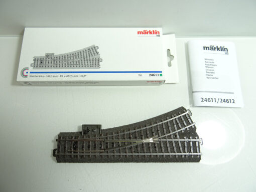 Märklin H0 24611 C Gleis Weiche links ohne Weichenantrieb siehe Foto in OVP C350