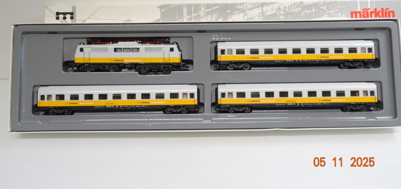 Märklin H0 2867 Zugpackung 4tlg. Lufthansa Airport-Express in OVP JL4143