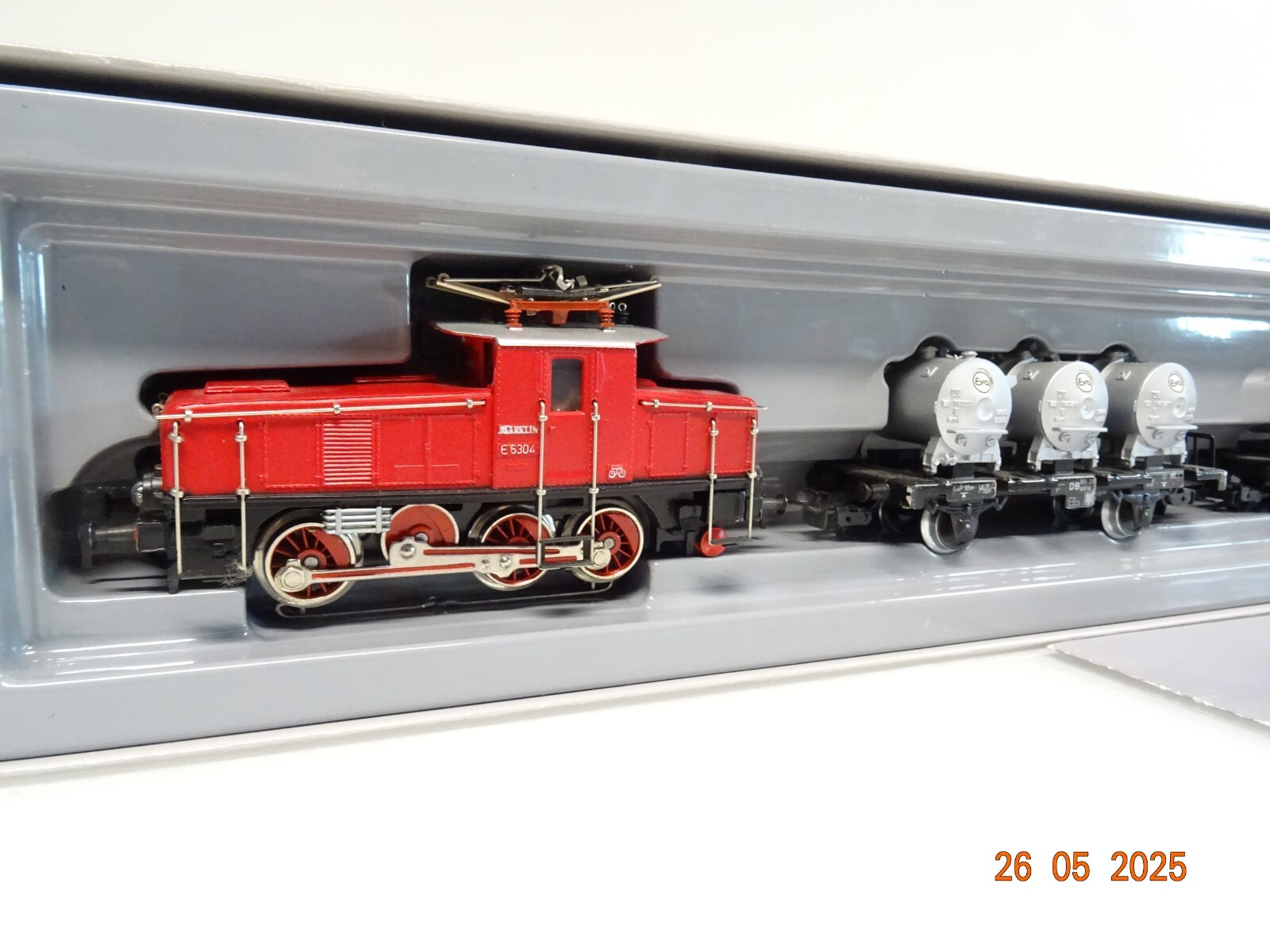 Märklin H0 2874 Güterzug 4tlg. mit E63 und Behältertragwagen in OVP JL751 – Bild 3