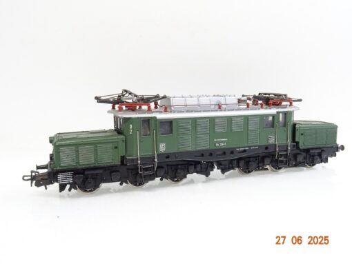 Märklin H0 3022 E-Lok BR 194 091-5 der DB  JL1139 o.
