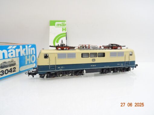 Märklin H0 3042 E-Lok BR 111 043-6 der DB in OVP JL1117