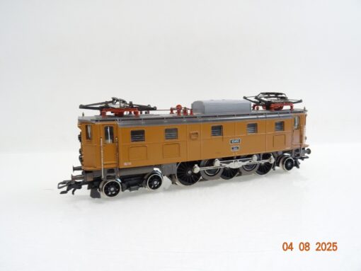 Märklin H0 3151 Schweiz E-Lok Ae 3/6 10460 SBB 3-Leiter-Gleichstrom JL2112 o.